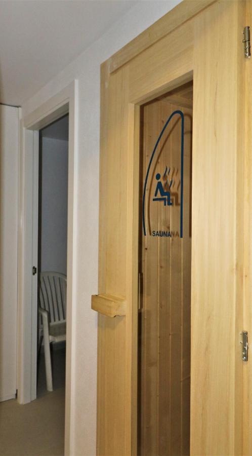 Sunset Waves Deluxe Apartments Poniente Beach Resort Μπένιντορμ Εξωτερικό φωτογραφία