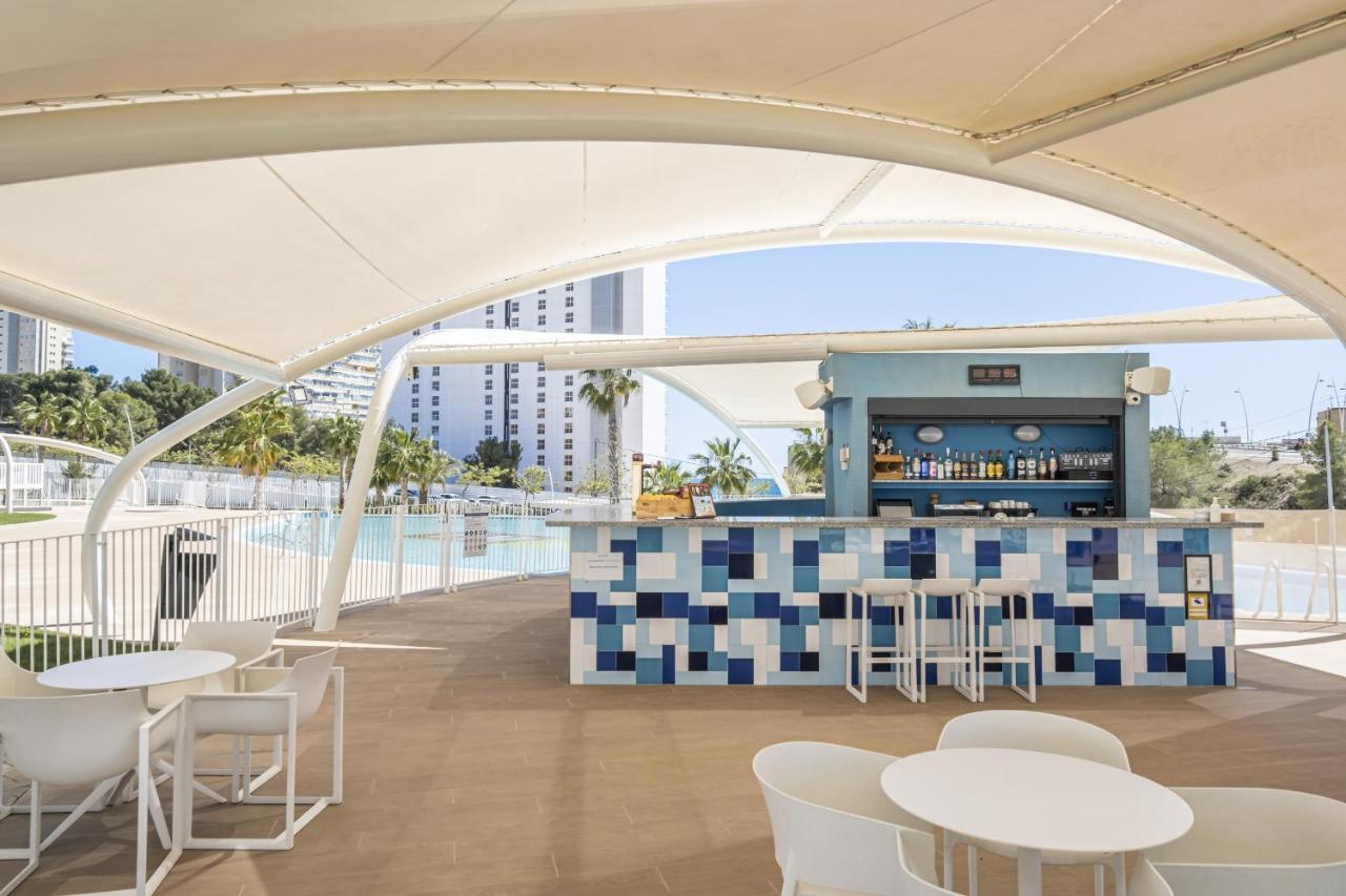 Sunset Waves Deluxe Apartments Poniente Beach Resort Μπένιντορμ Εξωτερικό φωτογραφία